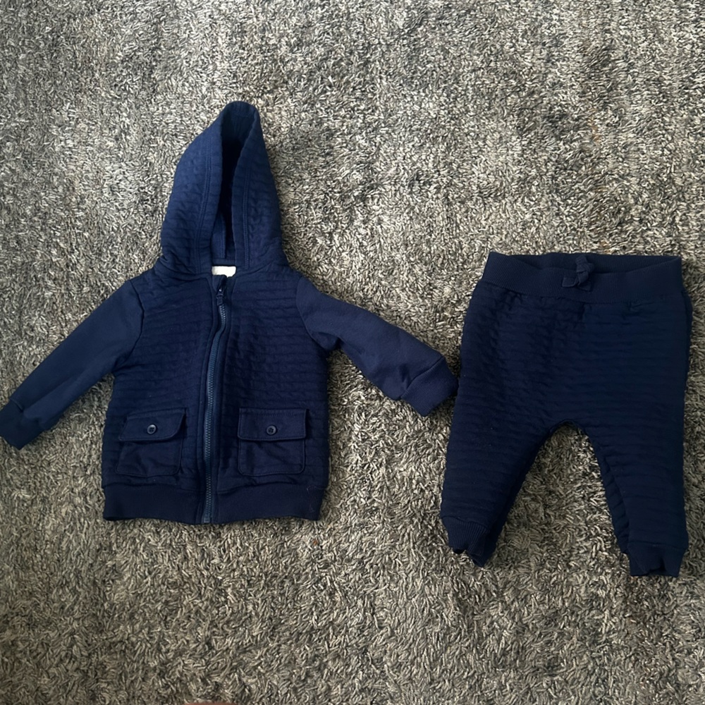 Baby track suit !